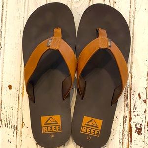 Brand New- leather Reef flip flops